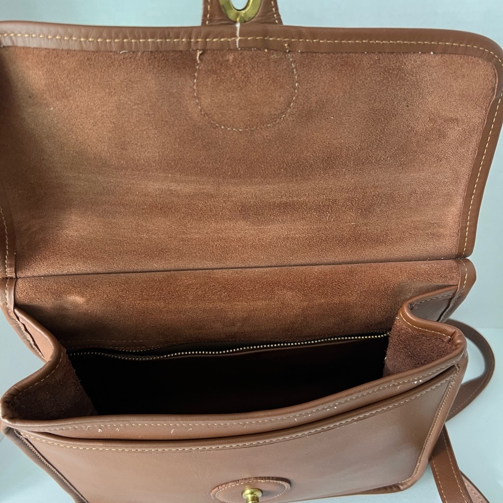 Coach vintage willis #9927 Tan Leather Bag - Picture 8 of 16